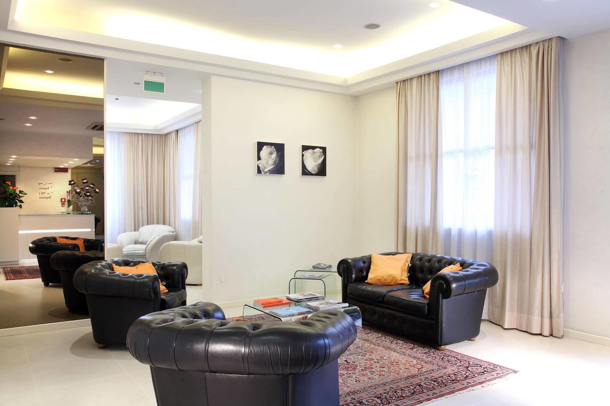 Hotel Rosabianca Rimini Extérieur photo